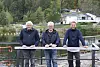 Ajersida velforening, her representert med Steinar Tveito. Arvid Tveito og Frode Pedersen, jobber med en bruløsning over Lunde dam.