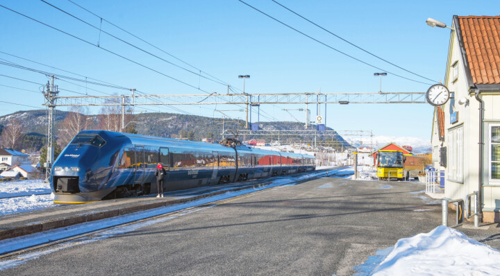 Flere innstilte tog. Go-Ahead melder om problemer