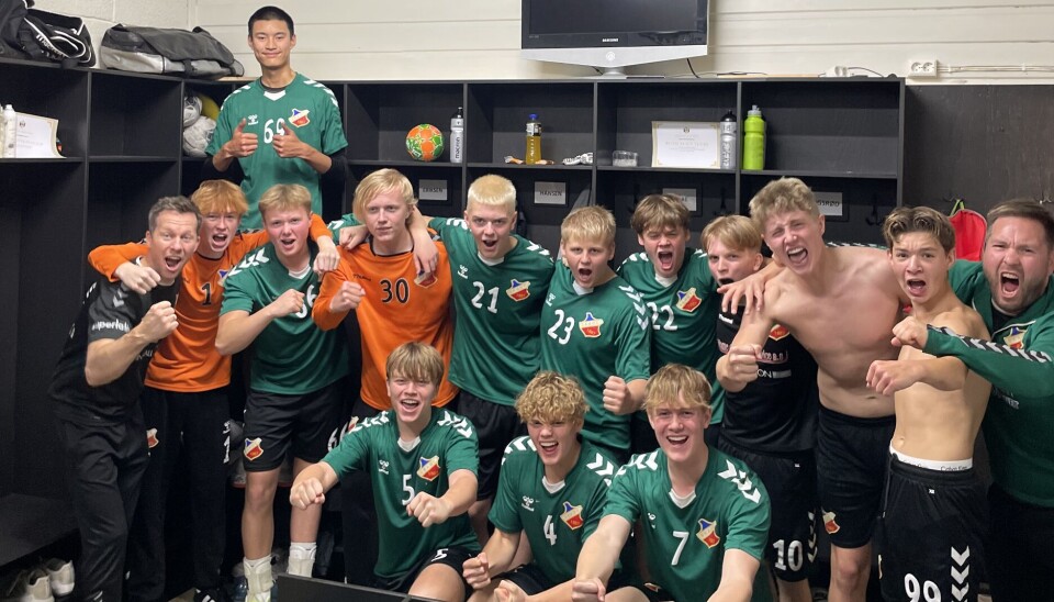 SPILTE SEG TIL BRINGSERIEN: Bakerst: Nanthapop Kaewman
Fra venstre stående:
Nicholas Waldenstrøm (trener), Andreas Tveitan, Saamund Heggtveit, Andreas Gjermundsen, Tor Nærbø, Mathias Skogheim, Eskil Rønningen, Sander Saga, Isak Haugland, Max Gunnerød, Magne Gunnerød (trener)
Fra venstre på kne: Alexander Waldenstrøm, Elias Nordgaard Johansen, Eskil Ova Johnsen