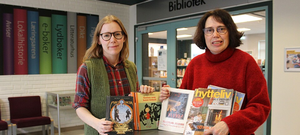 De inviterer til nytt boksalg. – Fyll posene med lesestoff