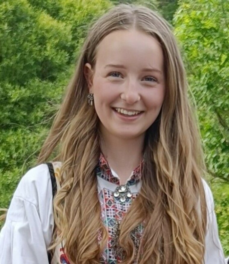 Stella Knarud 15 år