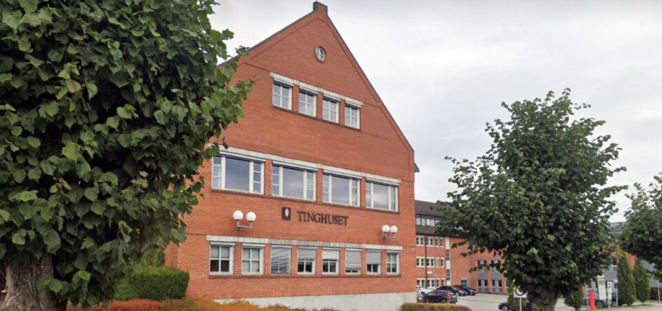 Må i retten å svare for flere brudd på våpenloven