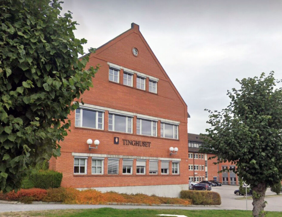 Må i retten å svare for flere brudd på våpenloven