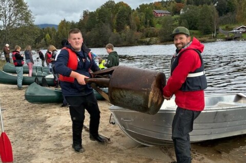 Fant tørketrommel og bilbatterier: –Ungdommene må rydde opp etter oss voksne