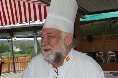 Tore «Kokk» hedret med pris i Spania. Feirer jubileum på Ulefoss neste sommer