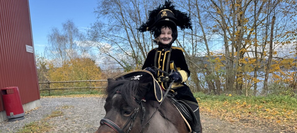 Se bilder og video fra Halloween-stevne i Norsjøhallen