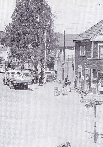 Tok bussen med mor for å reise på utsalg